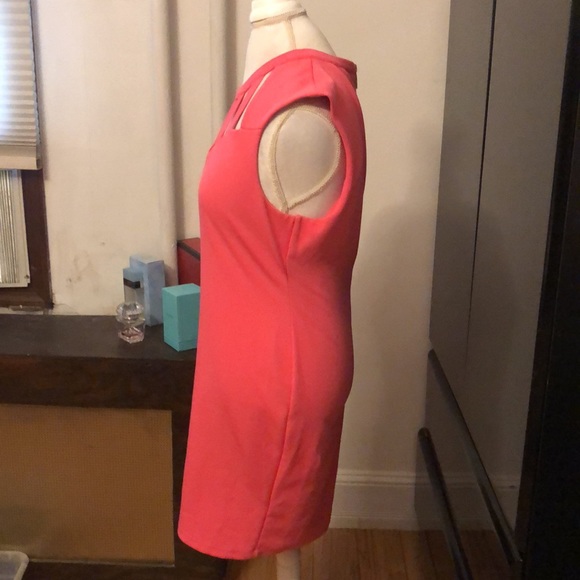 🆑FINAL PRICE‼️ Kardashian Kollection pink dress w/slits at top - Picture 2 of 3